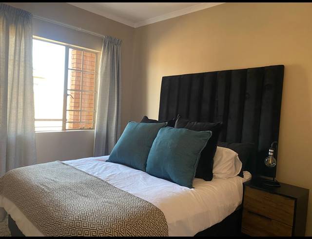 2 BEDROOM APARTMENT FOR SALE IN SAGEWOOD